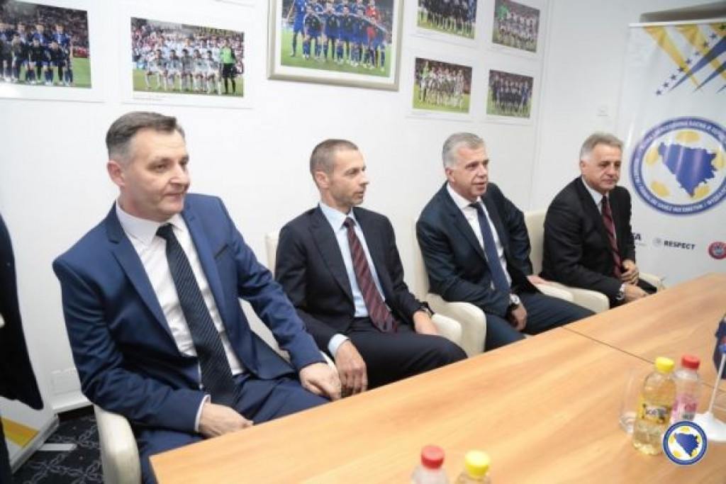 Čeferin u posjeti NS BiH