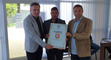 Dupla kruna za FC Mostar SG Staklorad