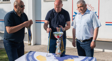 HNK Višići proslavili naslov prvaka u Županijskoj/Kantonalnoj ligi seniora